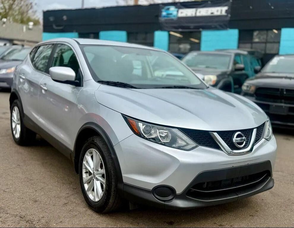 2017 NISSAN Rogue