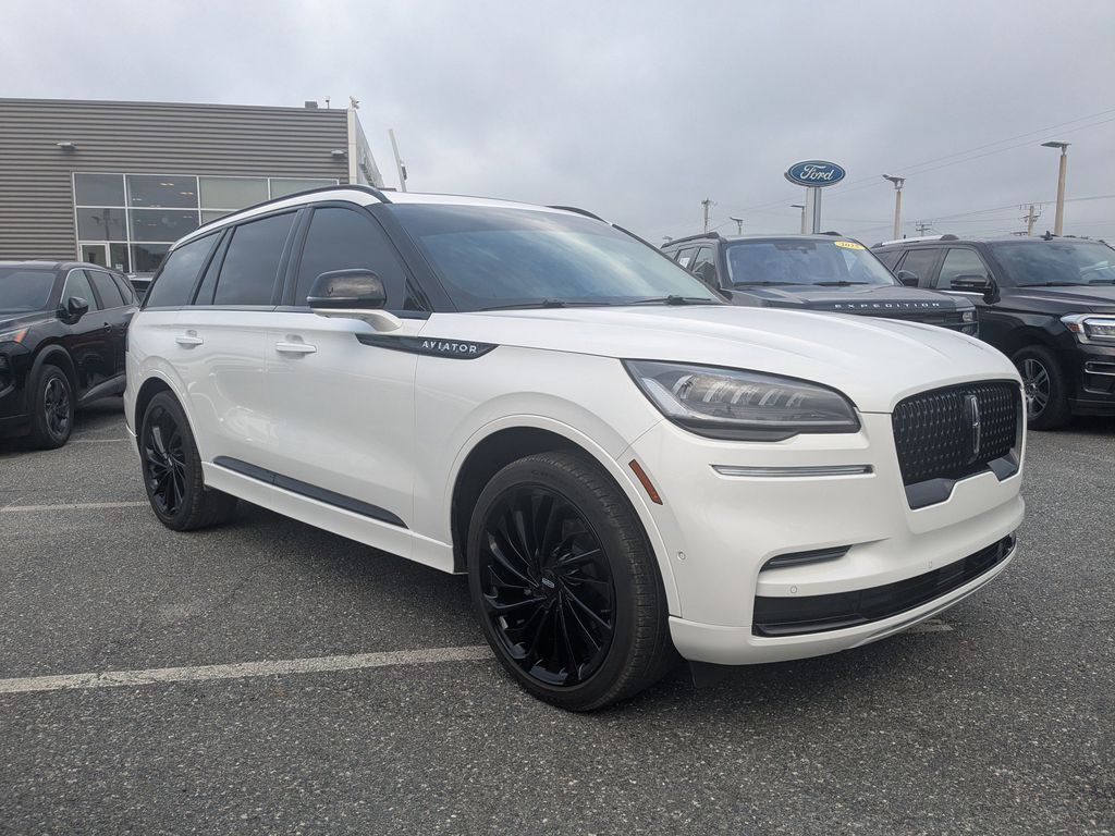 2024 LINCOLN Aviator