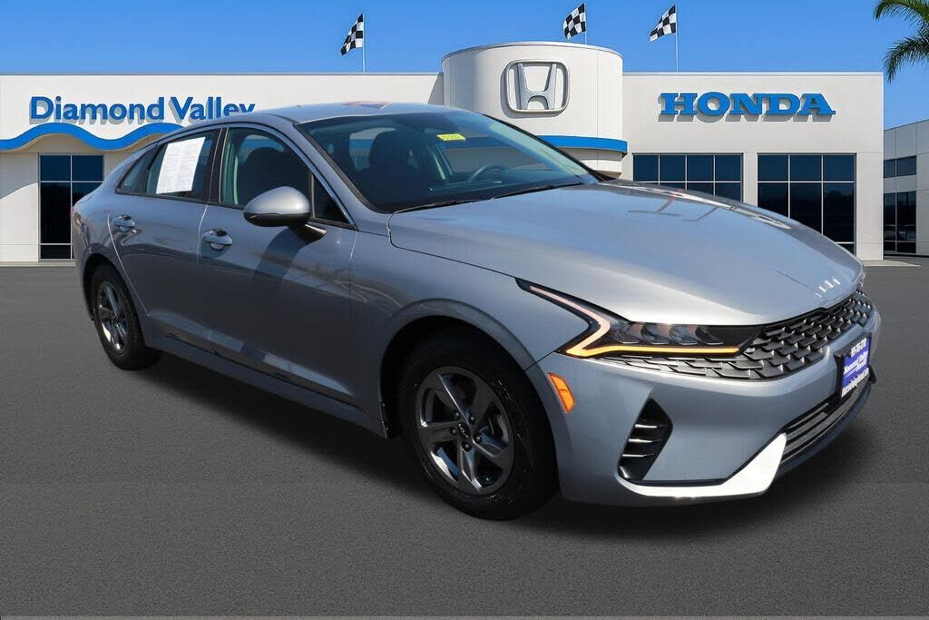 2023 KIA K5