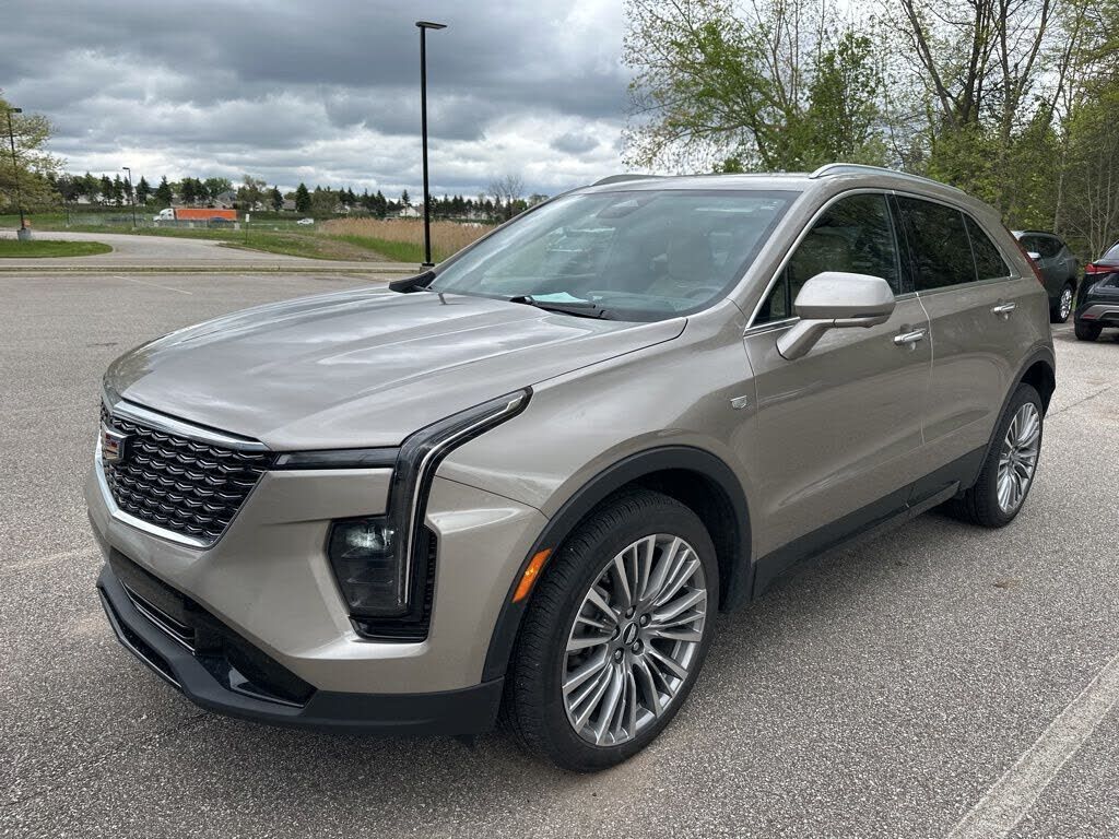 2024 CADILLAC XT4