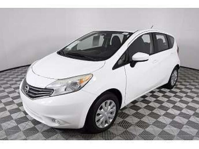 2015 NISSAN Versa