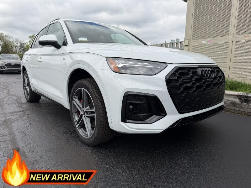 2025 AUDI Q5 e