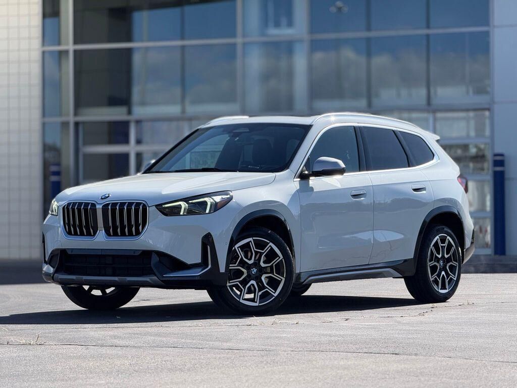 2023 BMW X1