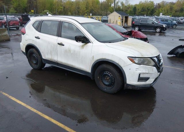 2017 NISSAN Rogue