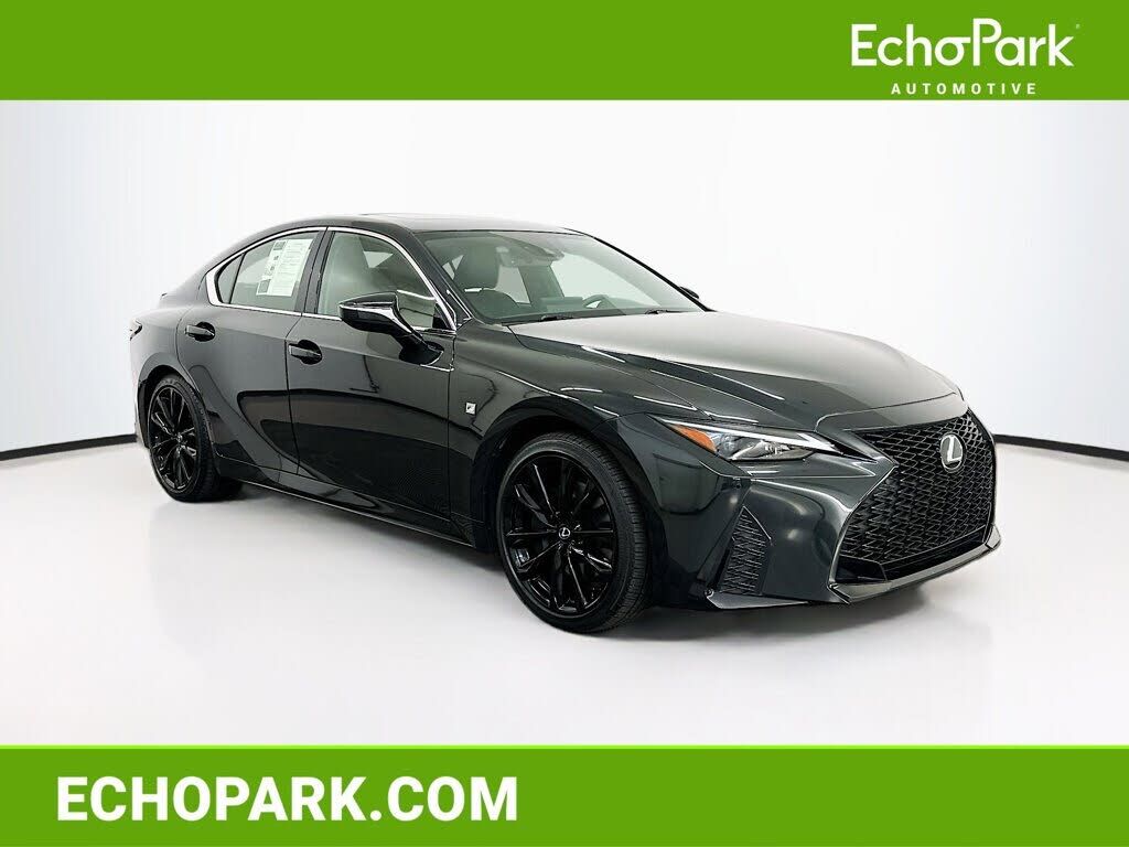2023 LEXUS IS