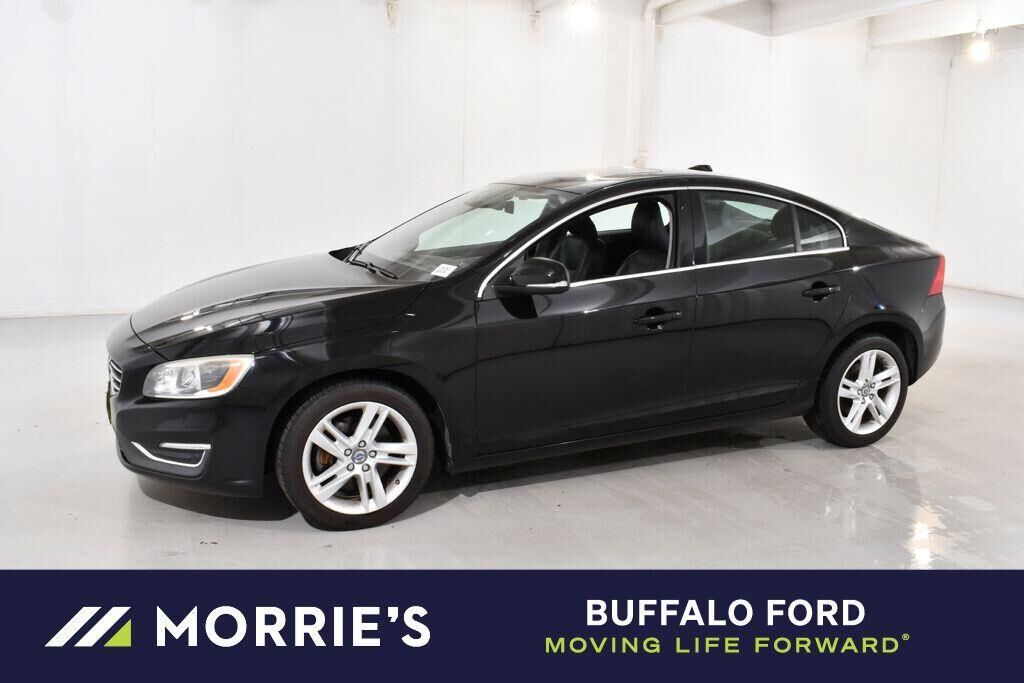 2015 VOLVO S60