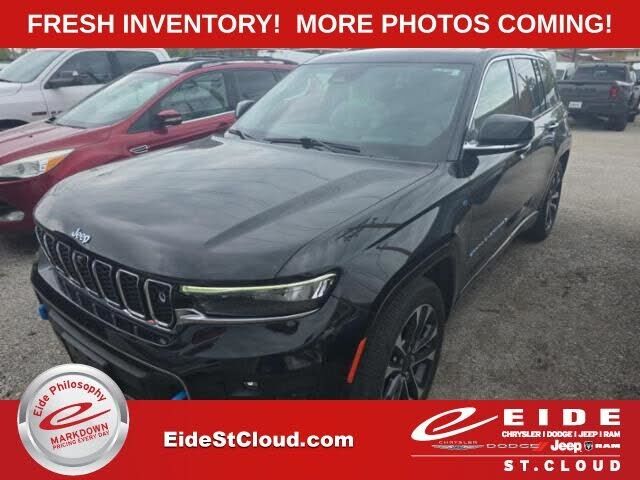 2022 JEEP Grand Cherokee