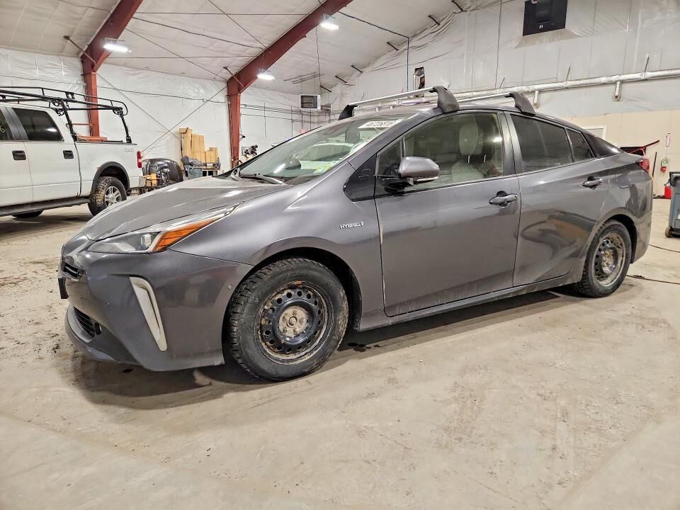 2019 TOYOTA PRIUS