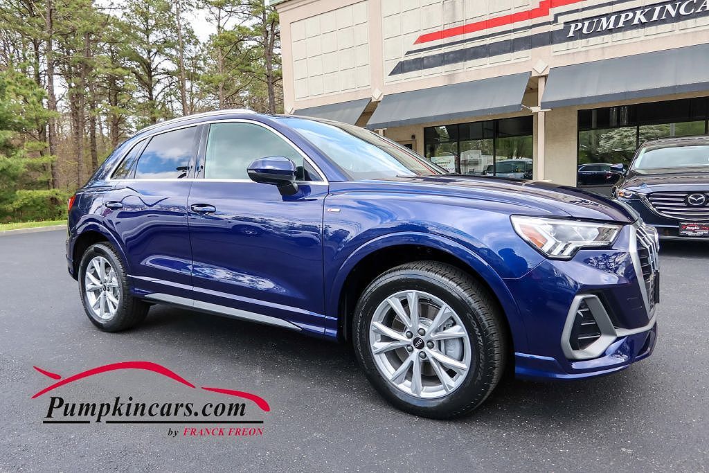 2022 AUDI Q3