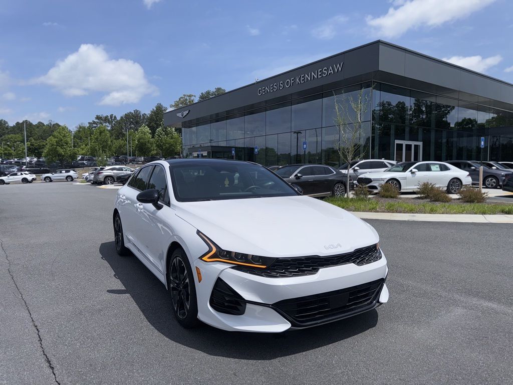 2022 KIA K5