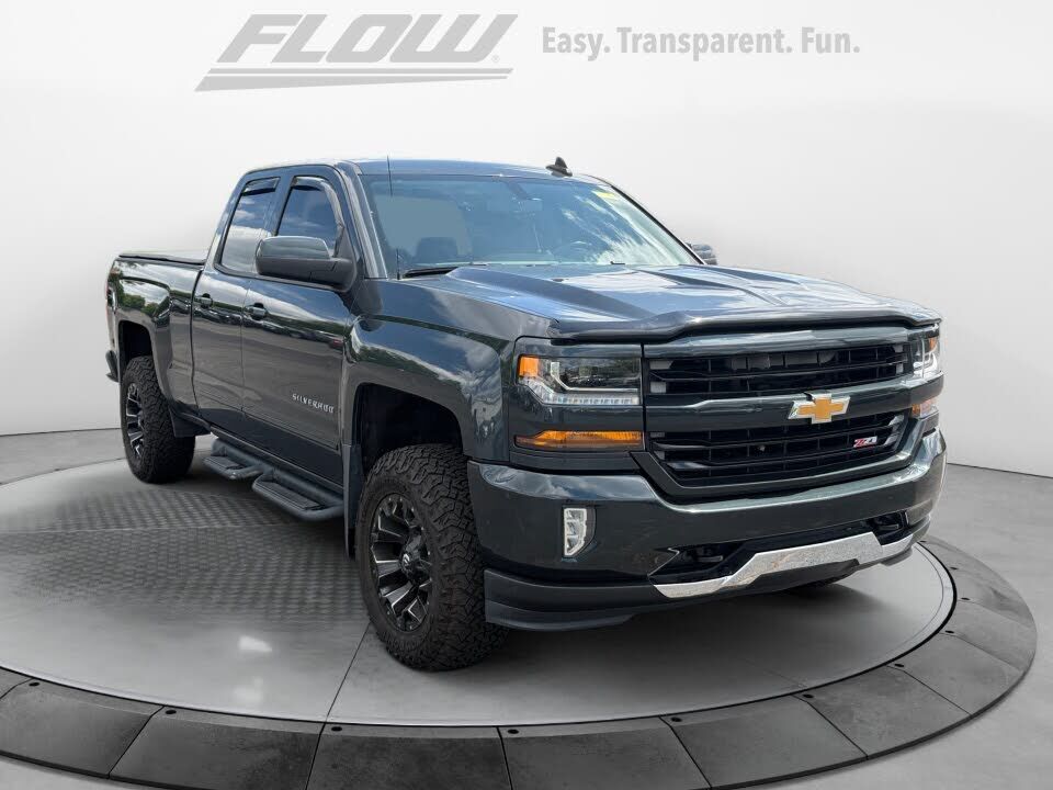 2017 CHEVROLET Silverado