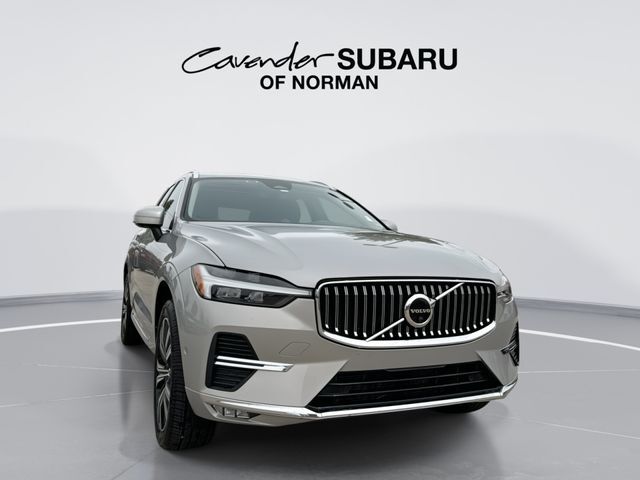 2022 VOLVO XC60