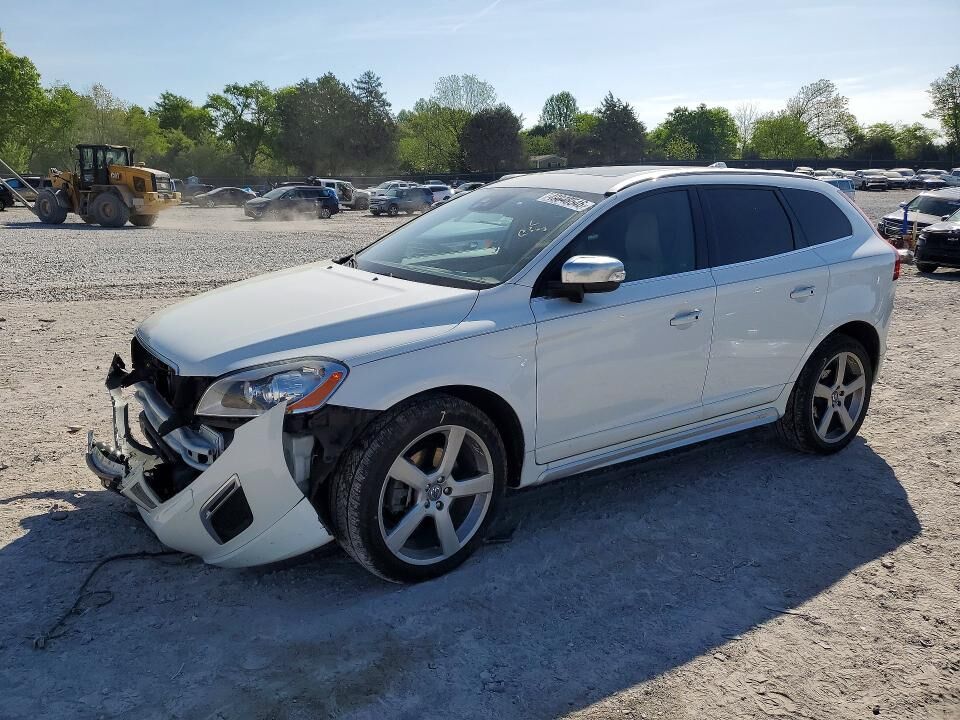2013 VOLVO XC60