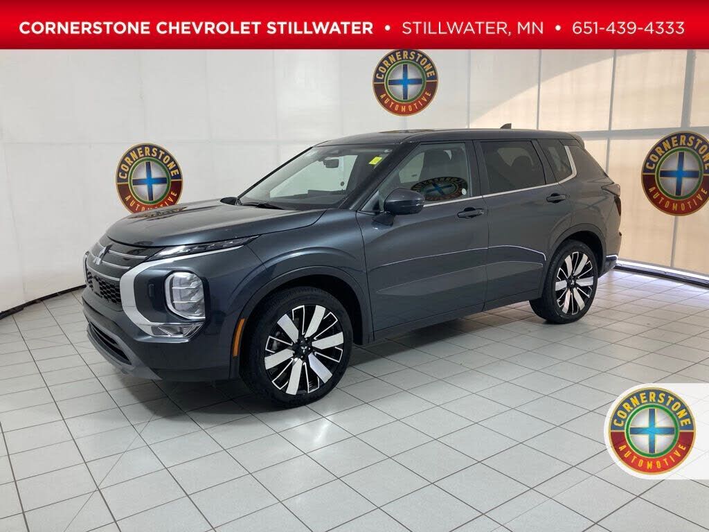 2025 MITSUBISHI Outlander