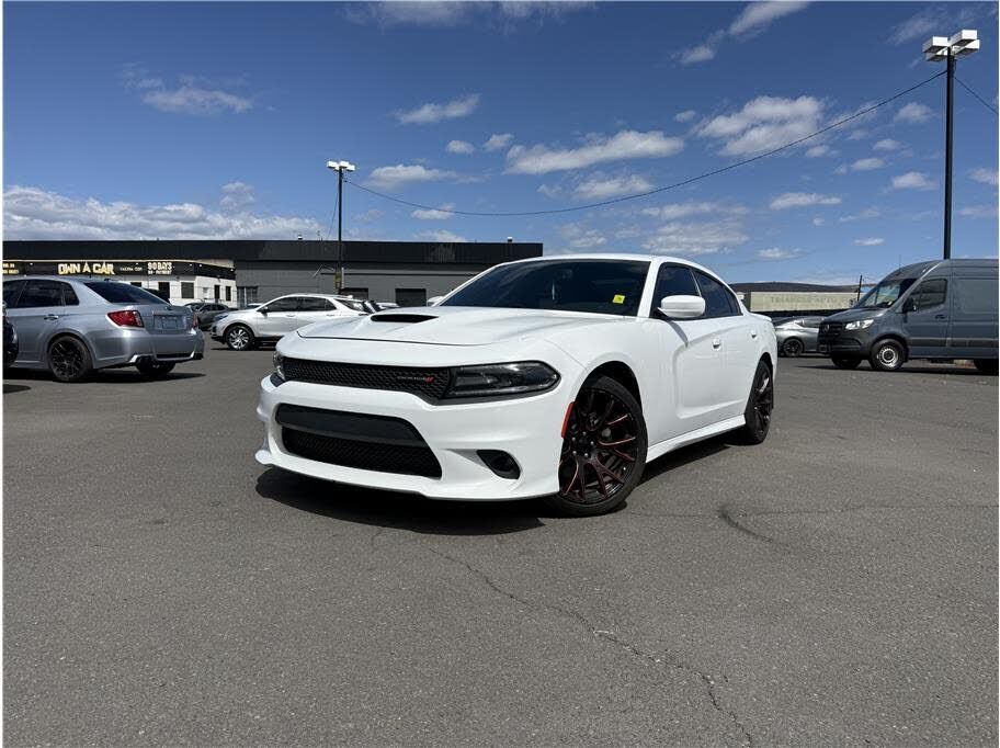 2021 DODGE Charger