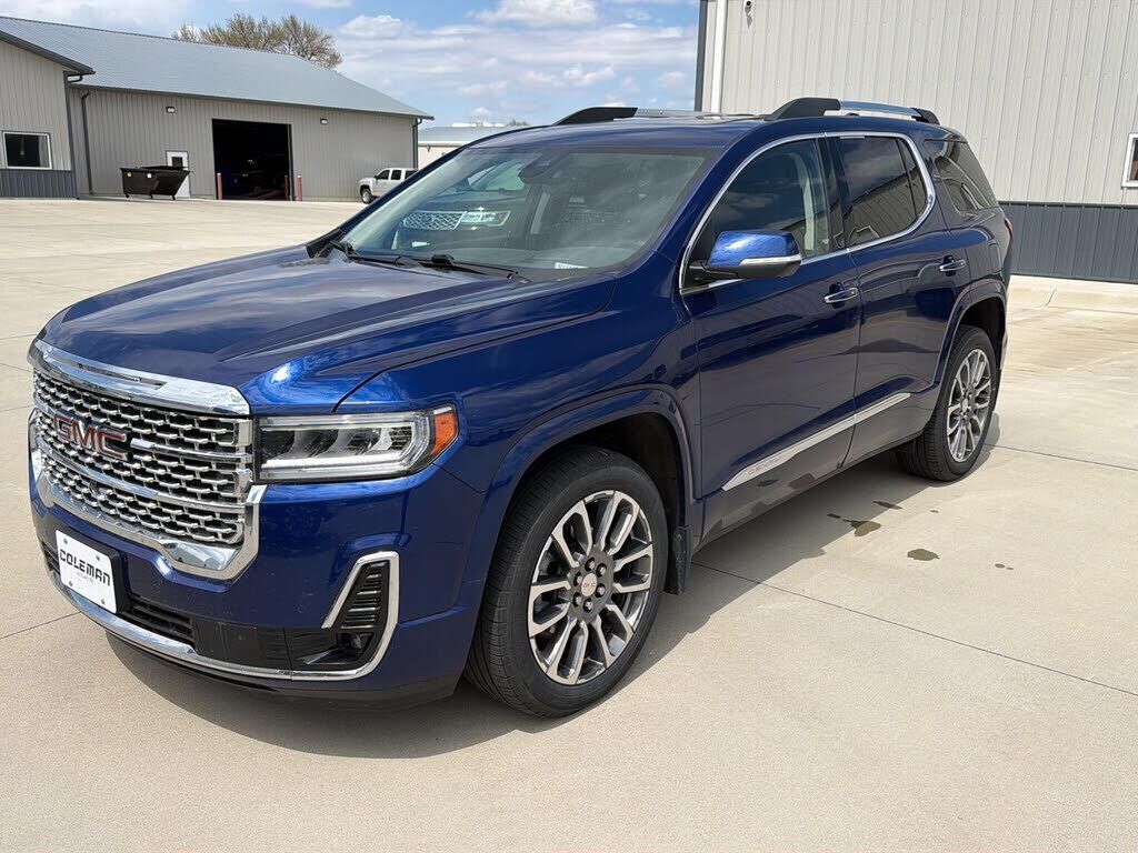 2023 GMC Acadia