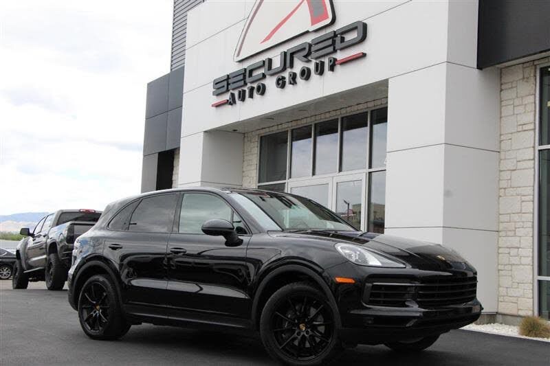 2019 PORSCHE Cayenne