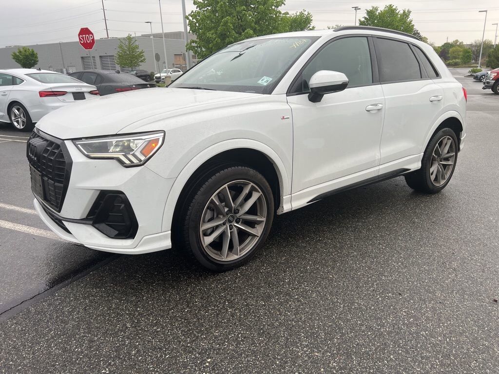 2023 AUDI Q3