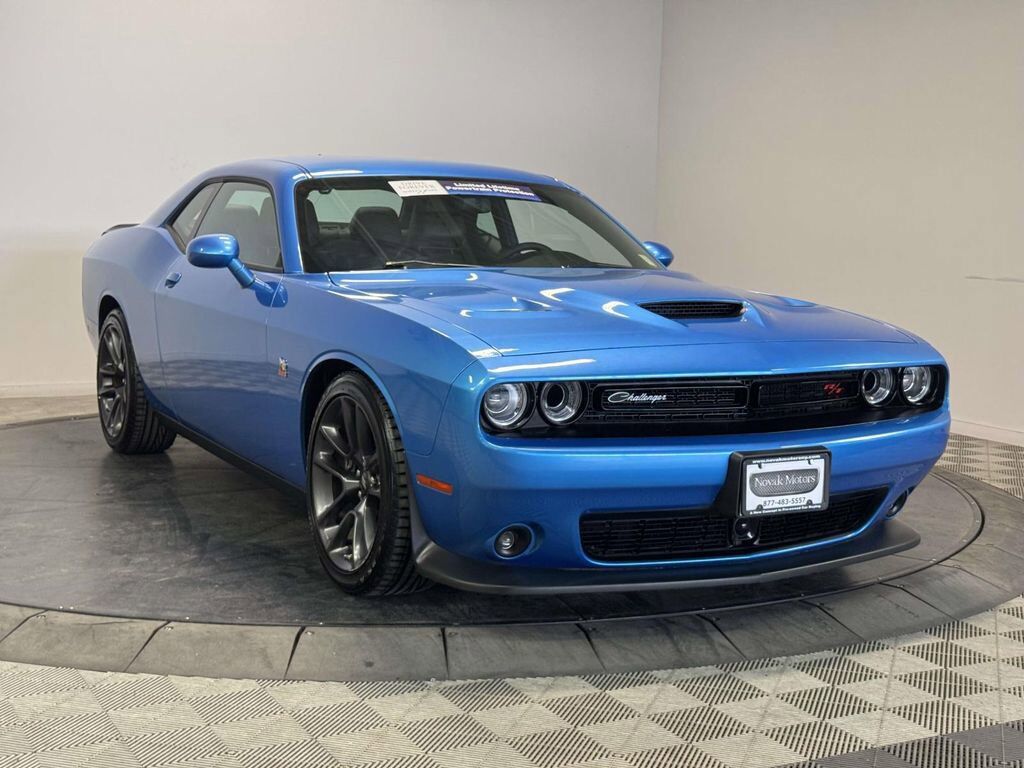 2023 DODGE Challenger