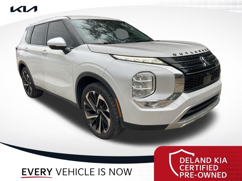 2022 MITSUBISHI Outlander