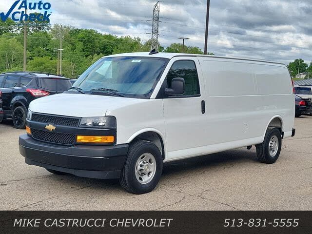 2025 CHEVROLET Express