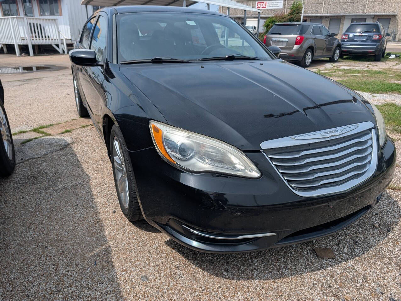2011 CHRYSLER 200