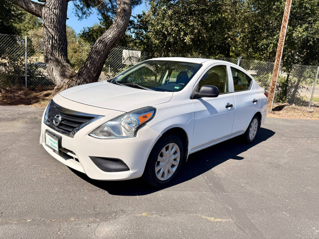 2015 NISSAN Versa