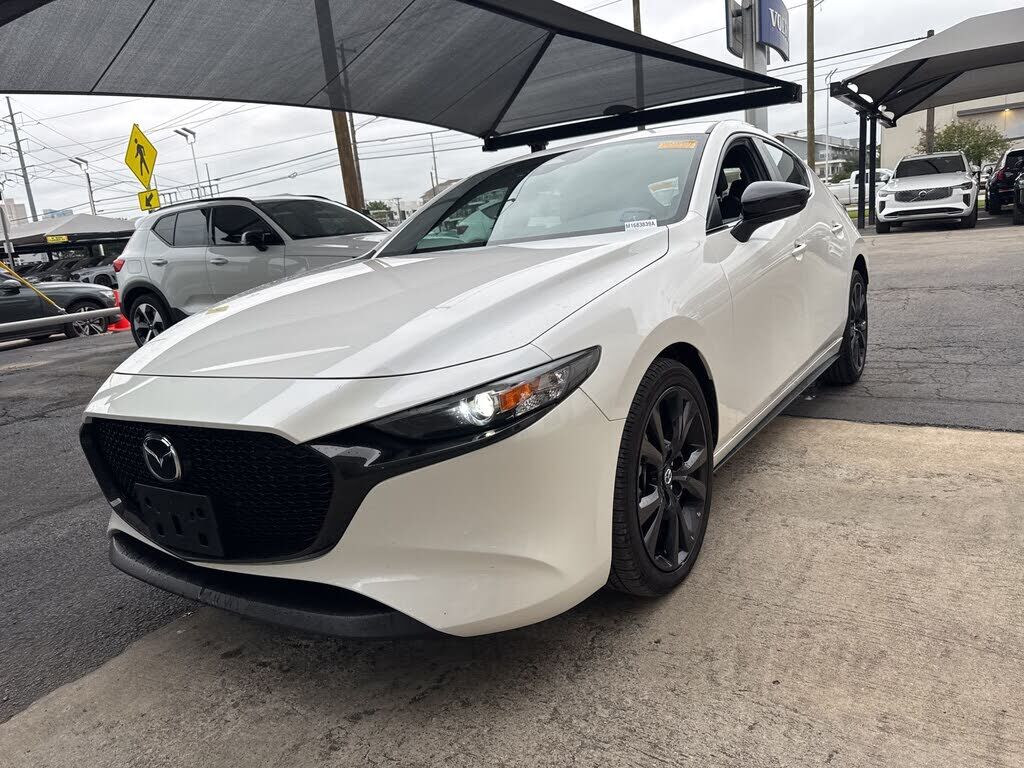 2025 MAZDA Mazda3