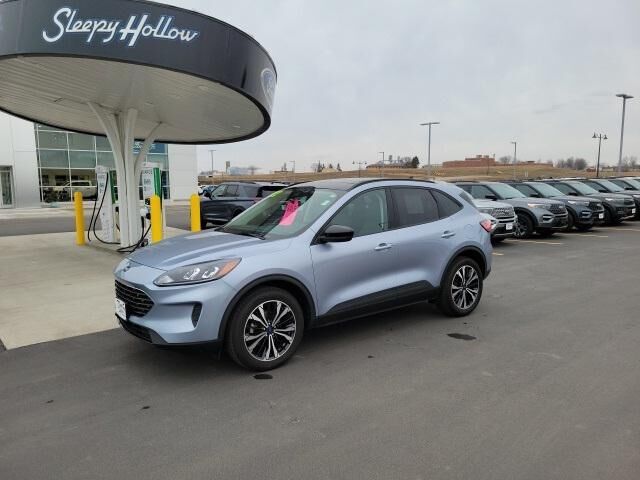 2022 FORD Escape