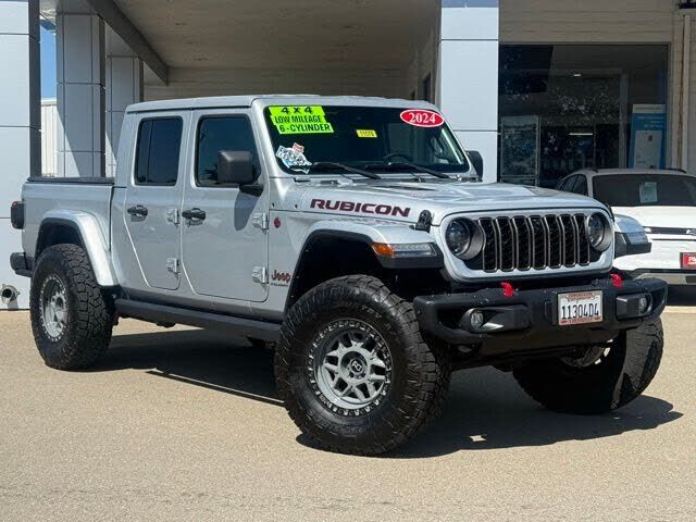 2024 JEEP Gladiator