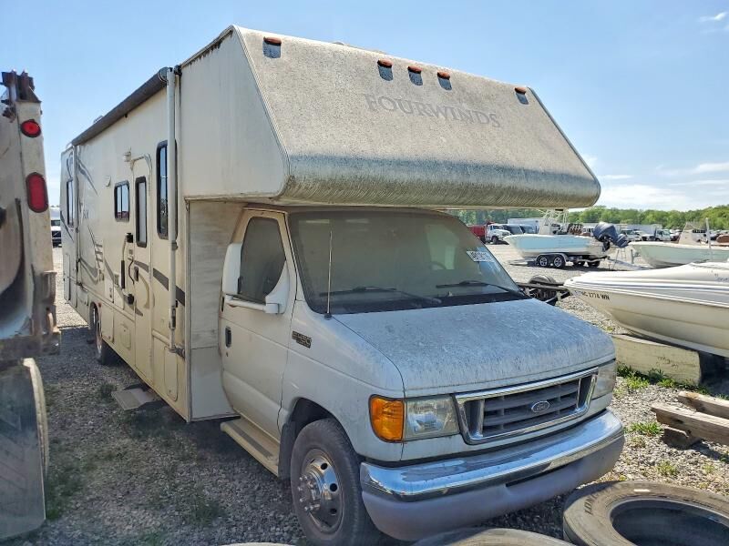 2003 FORD E-450