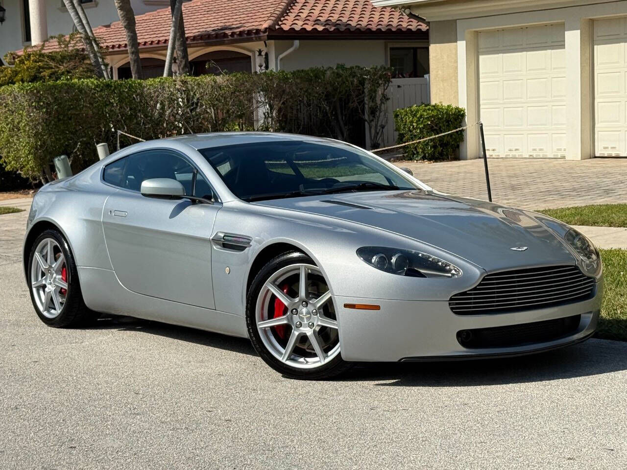 2007 ASTON MARTIN V8 Vantage