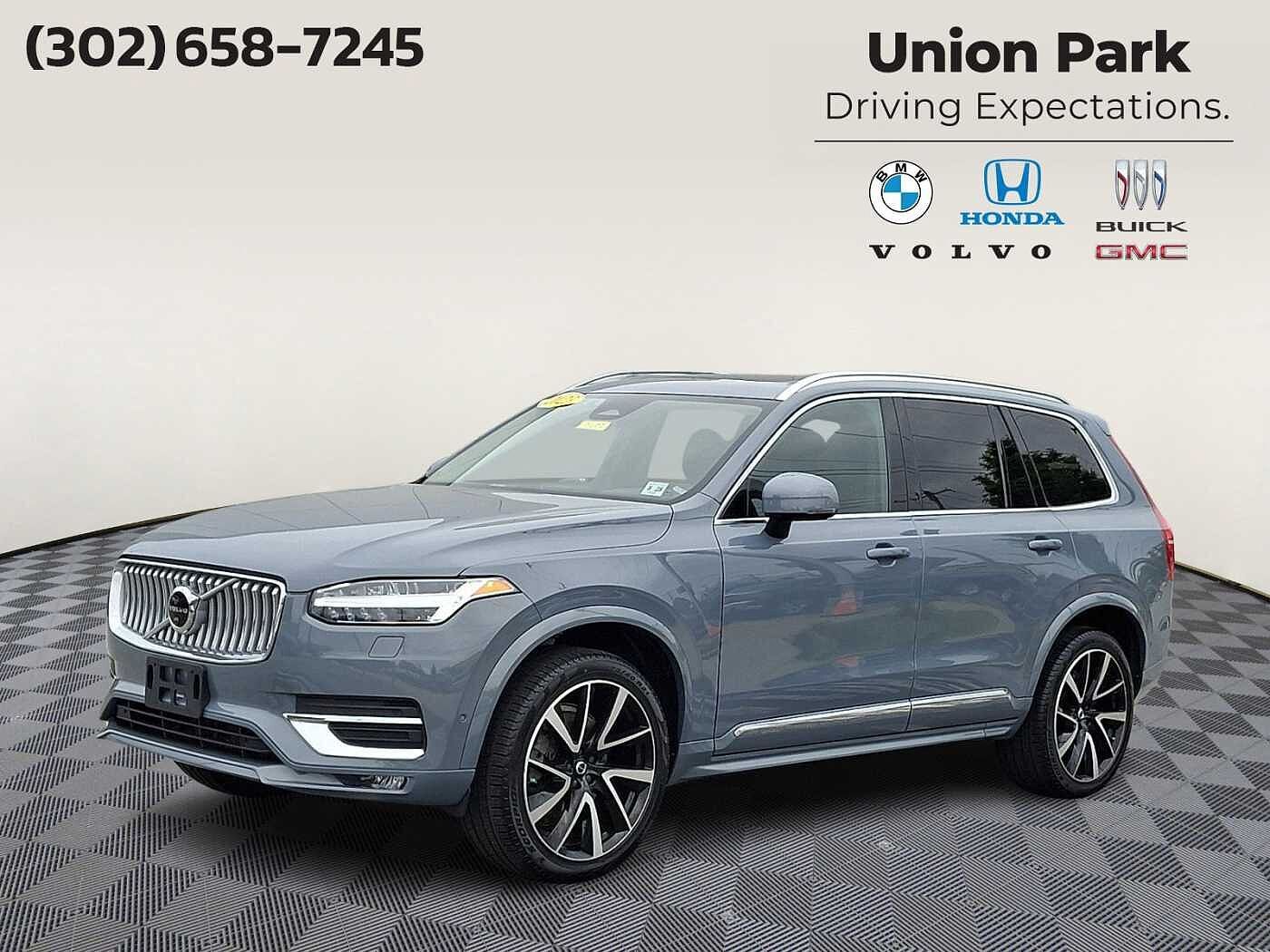 2023 VOLVO XC90