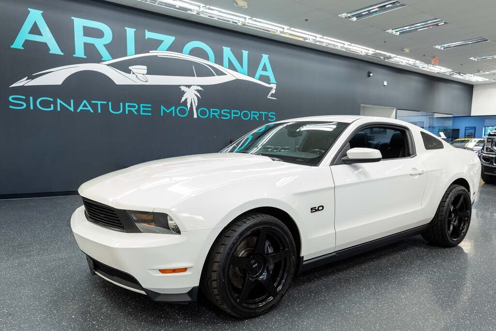 2011 FORD Mustang
