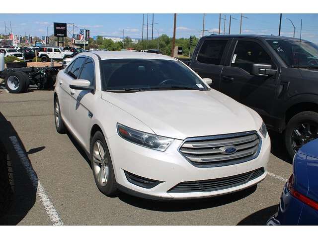 2015 FORD Taurus