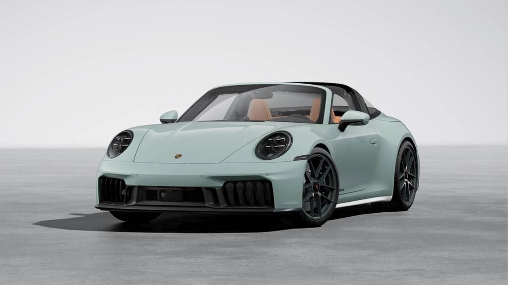 2025 PORSCHE 911
