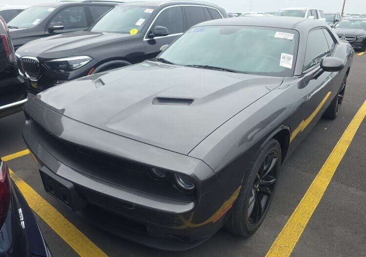 2018 DODGE Challenger