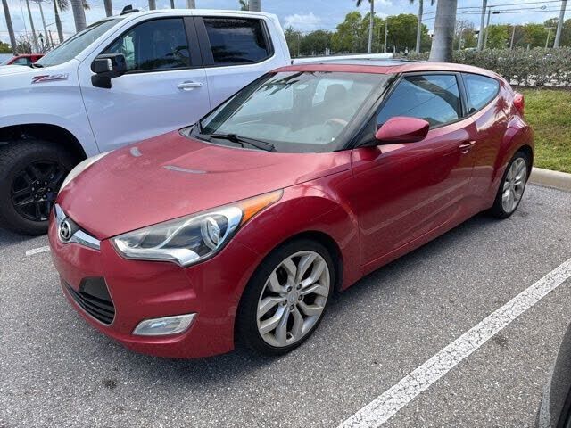 2013 HYUNDAI Veloster