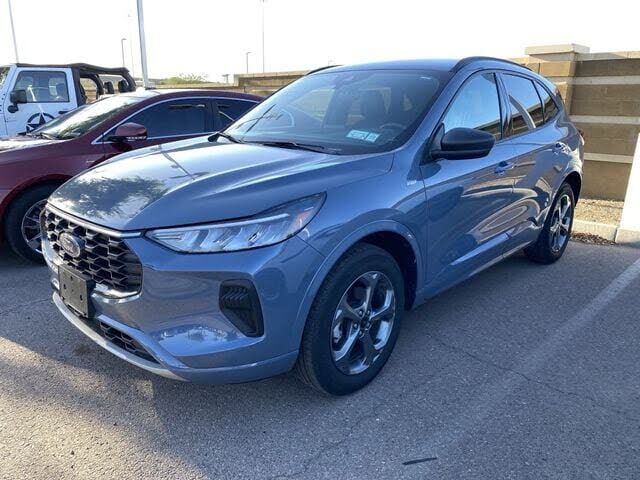2024 FORD Escape