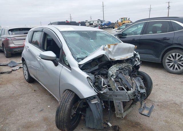 2019 NISSAN Versa