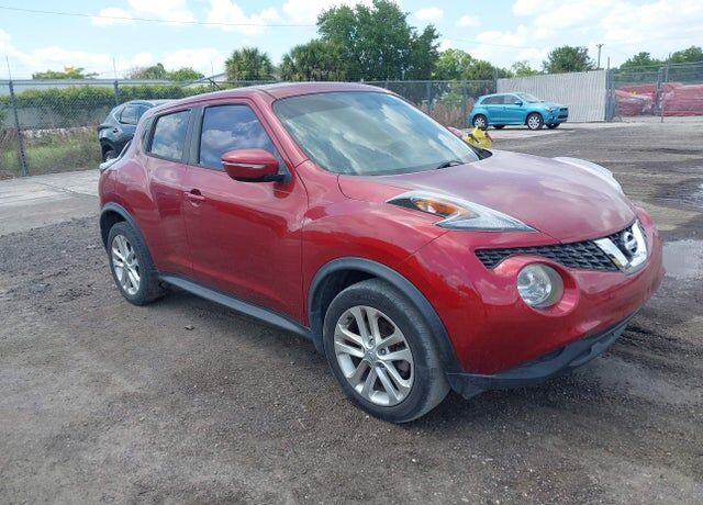2015 NISSAN Juke