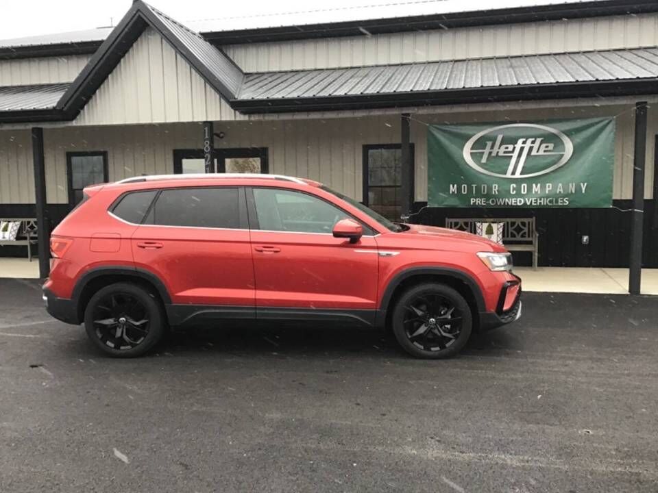 2024 VOLKSWAGEN Taos