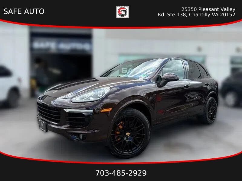 2017 PORSCHE Cayenne