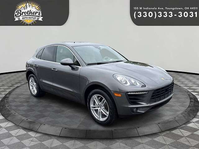 2018 PORSCHE Macan