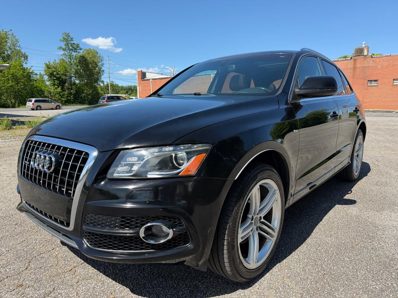 2011 AUDI Q5