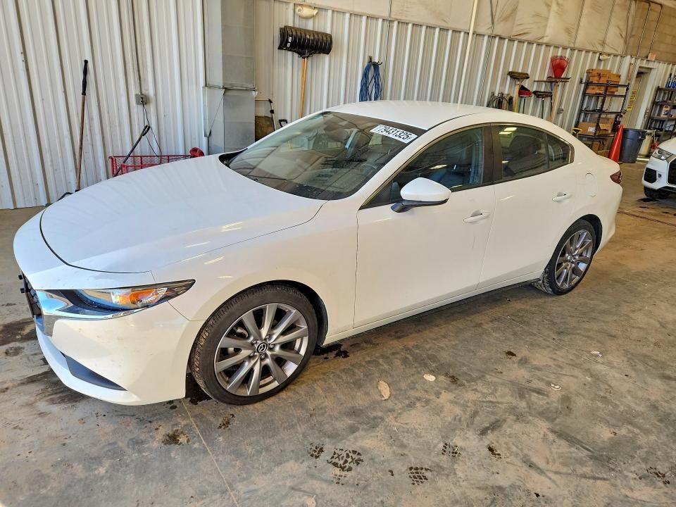 2021 MAZDA Mazda3