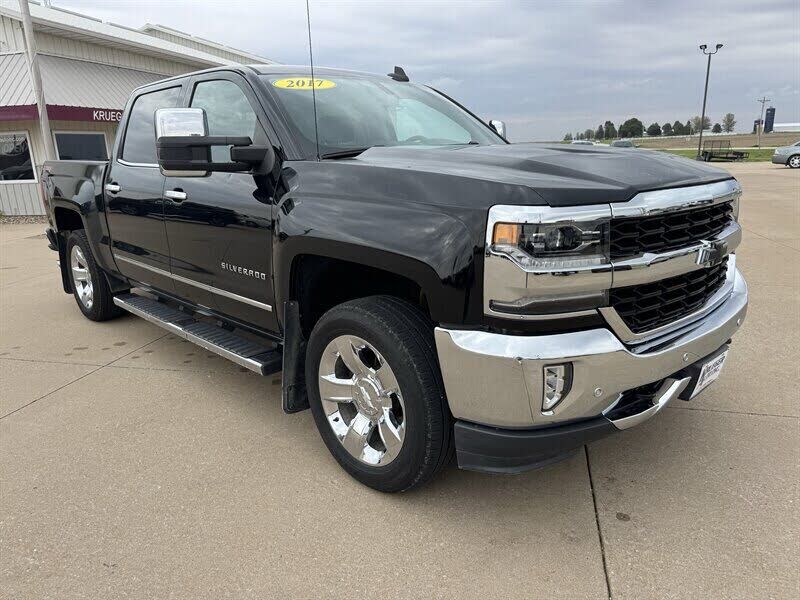 2017 CHEVROLET Silverado