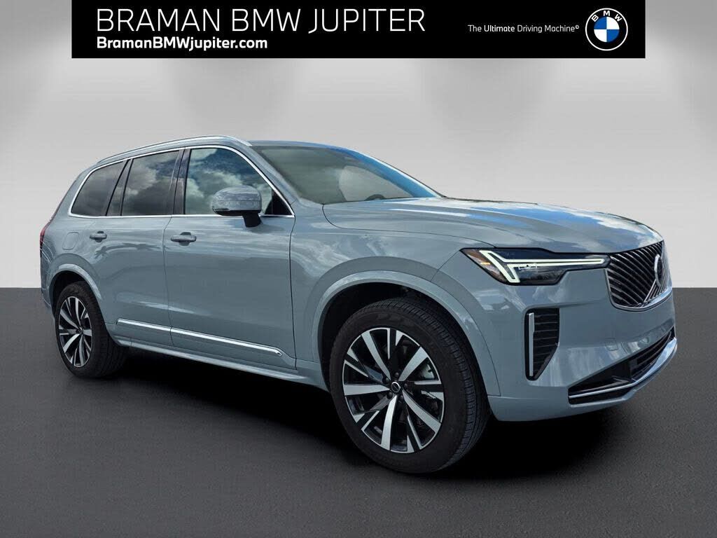 2025 VOLVO XC90