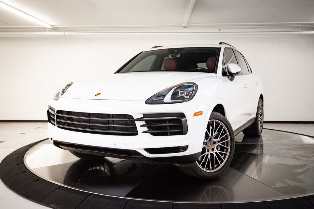2023 PORSCHE Cayenne
