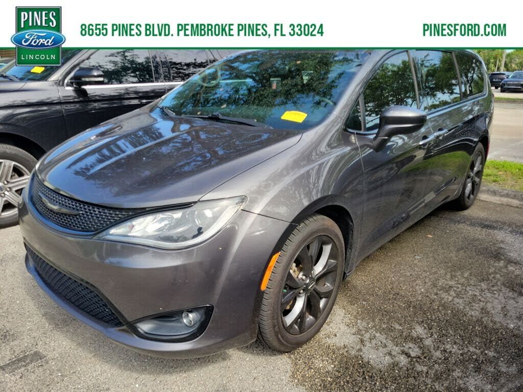 2020 CHRYSLER Pacifica